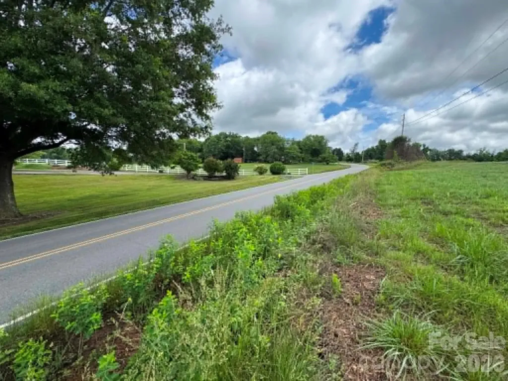 002 Poplar Springs Road Elkin NC 28621