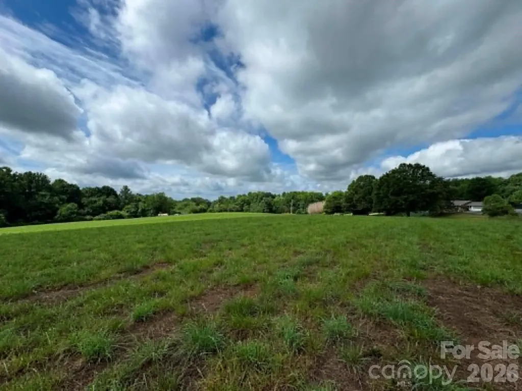 002 Poplar Springs Road Elkin NC 28621