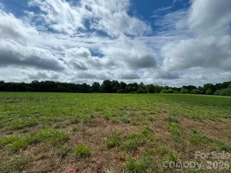 002 Poplar Springs Road Elkin NC 28621