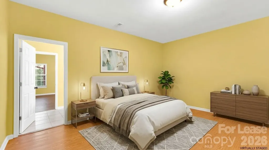 5010 Bellville Court Charlotte NC 28269