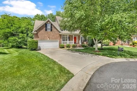 5010 Bellville Court Charlotte NC 28269
