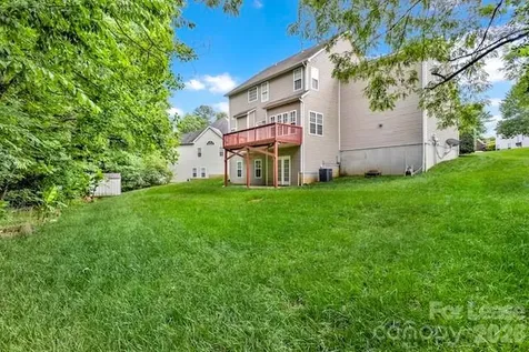5010 Bellville Court Charlotte NC 28269