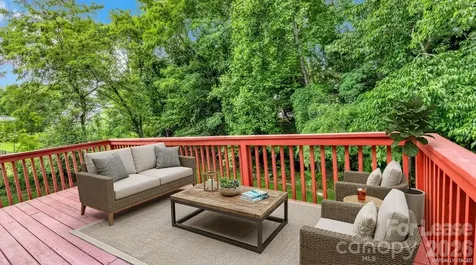 5010 Bellville Court Charlotte NC 28269