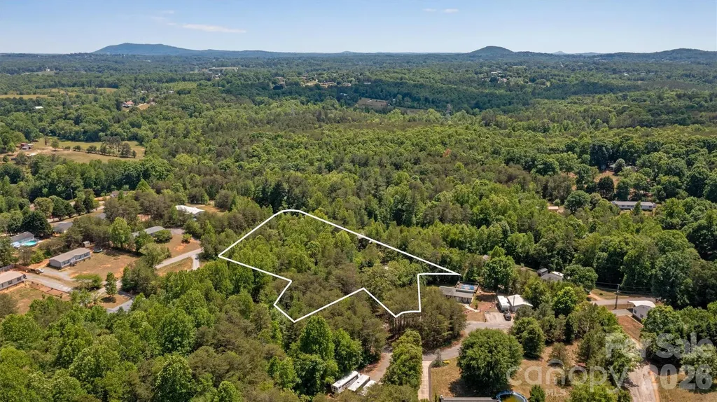 8347 Cedar Circle Connelly Springs NC 28612
