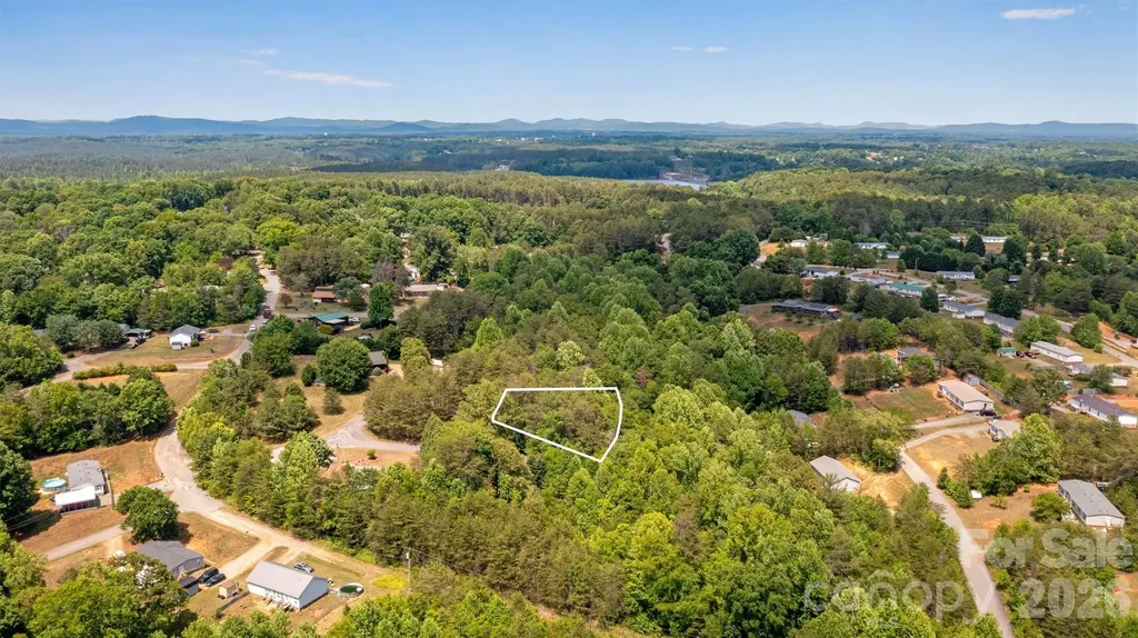 8347 Cedar Circle Connelly Springs NC 28612