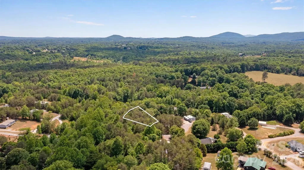 8347 Cedar Circle Connelly Springs NC 28612