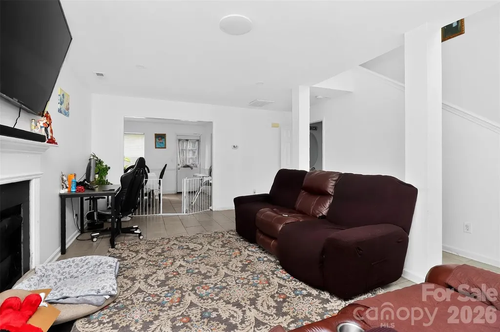 3314 Valerie Drive Charlotte NC 28216