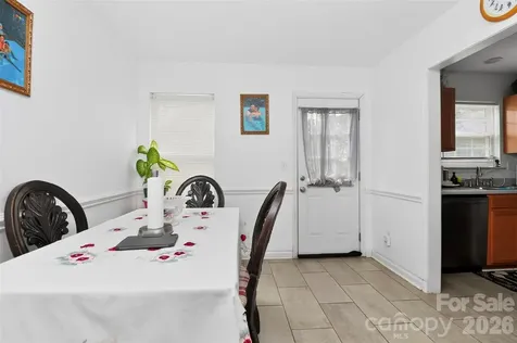 3314 Valerie Drive Charlotte NC 28216