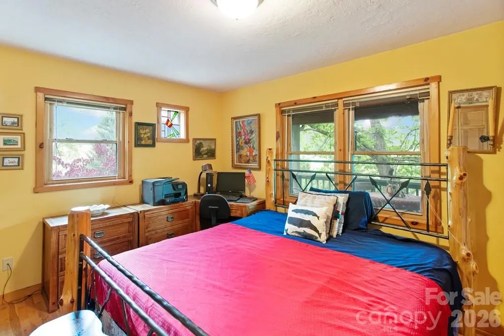 31 Valley Cove Place Waynesville NC 28785