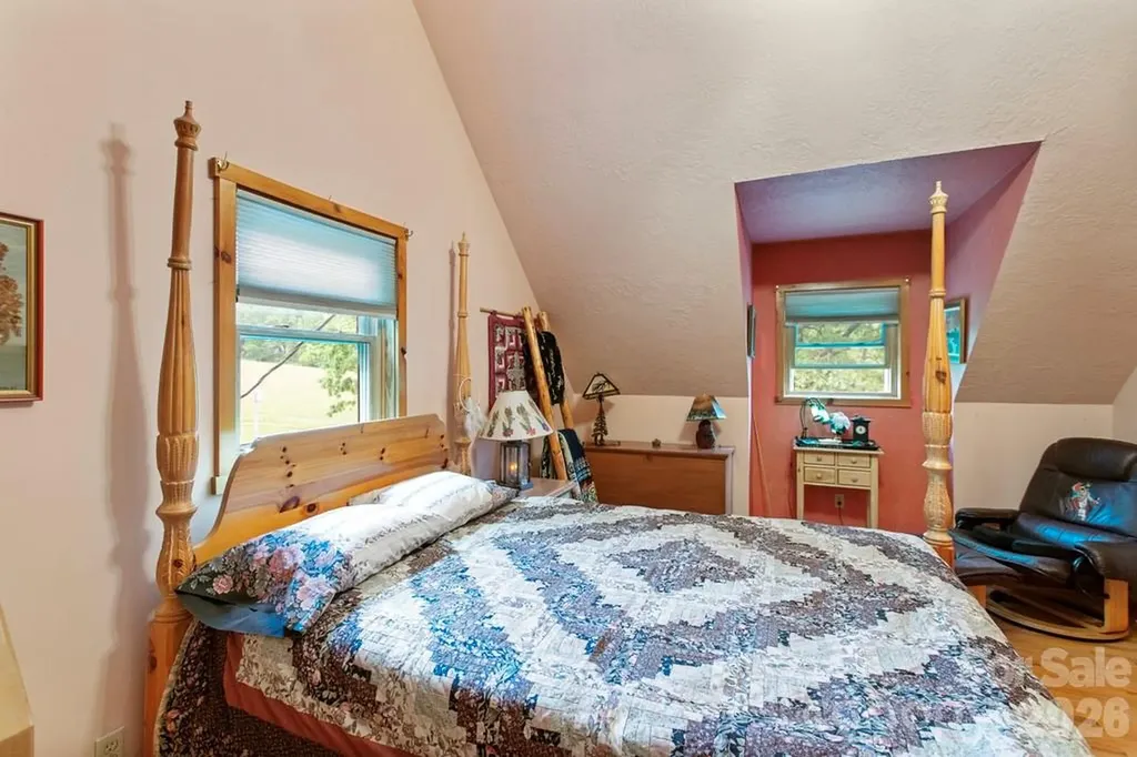 31 Valley Cove Place Waynesville NC 28785