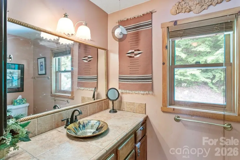 31 Valley Cove Place Waynesville NC 28785