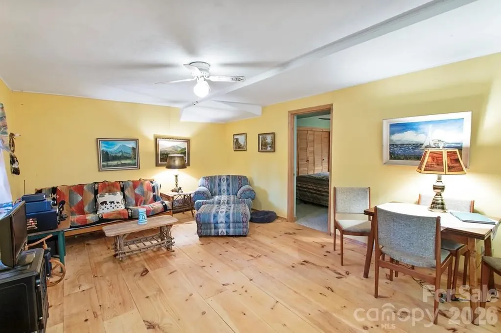 31 Valley Cove Place Waynesville NC 28785