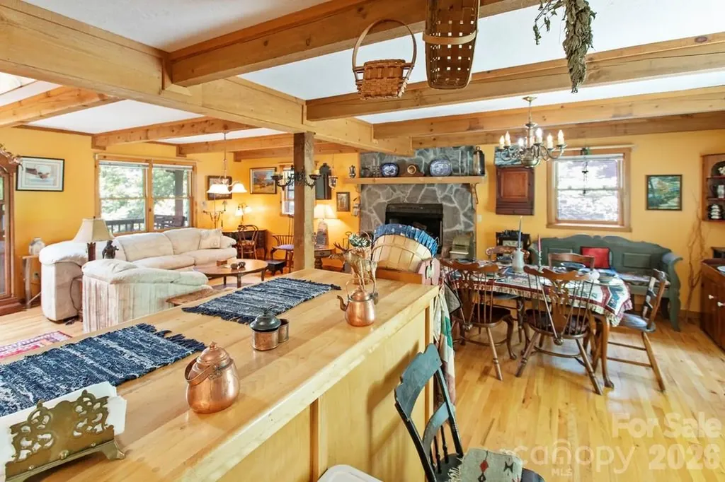 31 Valley Cove Place Waynesville NC 28785