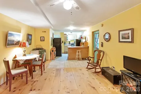31 Valley Cove Place Waynesville NC 28785