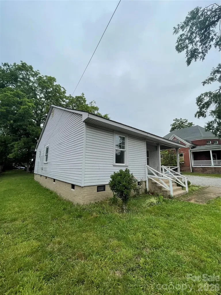 922 N Main Street Salisbury NC 28144