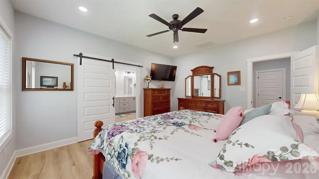 7051 Sparrow Lane Vale NC 28168