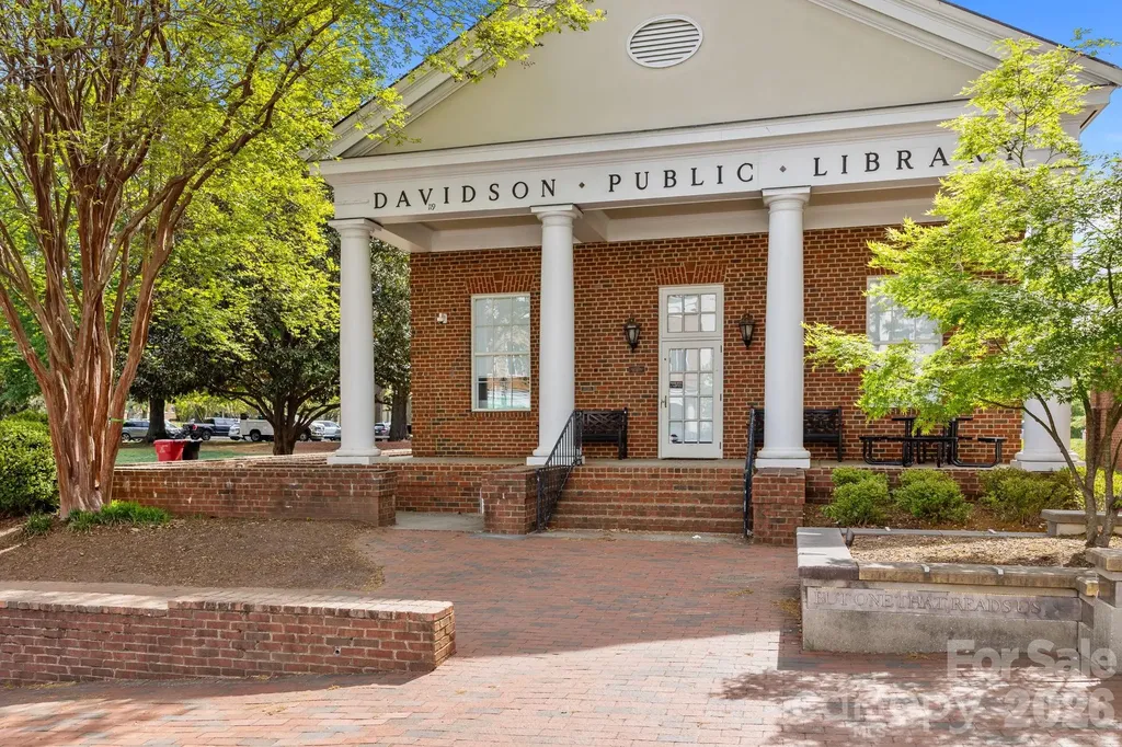 203 Caldwell Lane Davidson NC 28036