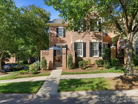 203 Caldwell Lane Davidson NC 28036