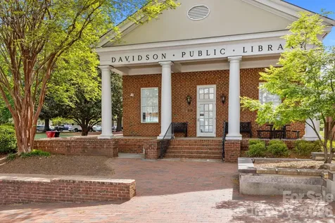 203 Caldwell Lane Davidson NC 28036
