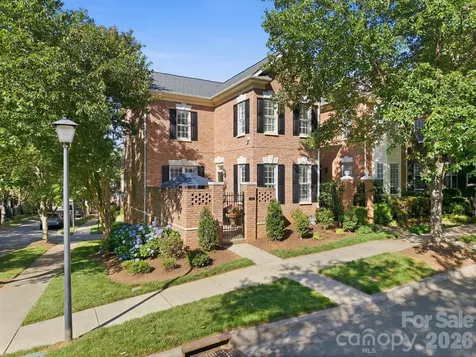 203 Caldwell Lane Davidson NC 28036
