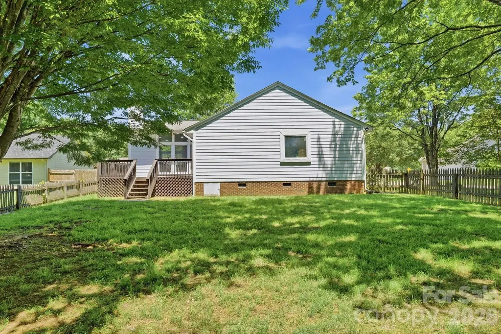 13501 Krislyn Woods Place Charlotte NC 28278