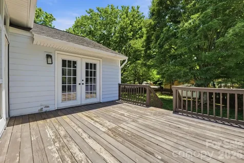 13501 Krislyn Woods Place Charlotte NC 28278