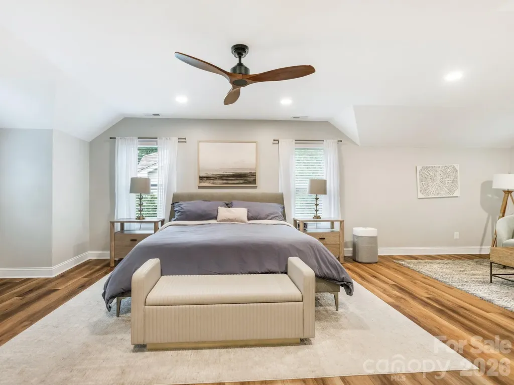 6801 Rollingridge Drive Charlotte NC 28211