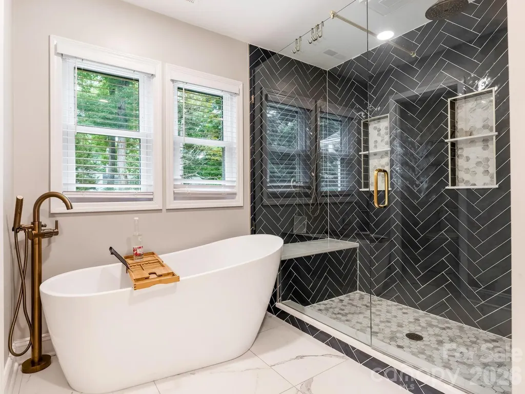 6801 Rollingridge Drive Charlotte NC 28211