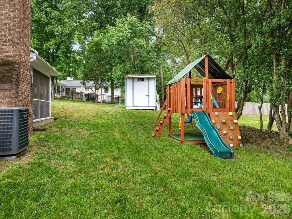 6801 Rollingridge Drive Charlotte NC 28211