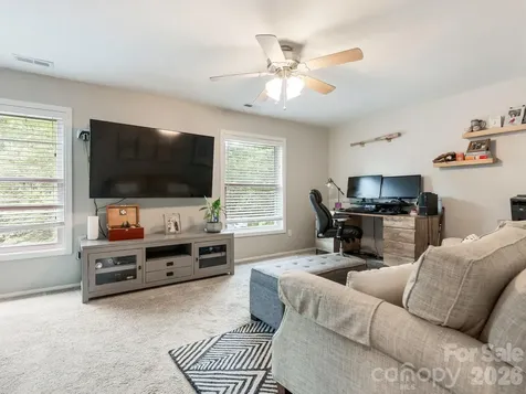6801 Rollingridge Drive Charlotte NC 28211