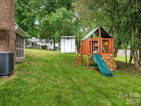 6801 Rollingridge Drive Charlotte NC 28211