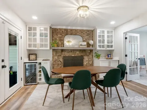 6801 Rollingridge Drive Charlotte NC 28211