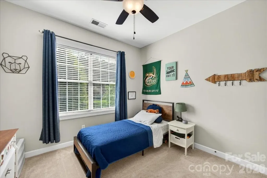 12023 Overlook Mountain Drive Charlotte NC 28216