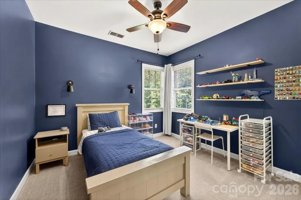 12023 Overlook Mountain Drive Charlotte NC 28216