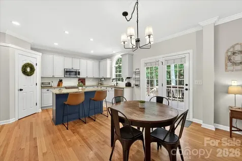 12023 Overlook Mountain Drive Charlotte NC 28216
