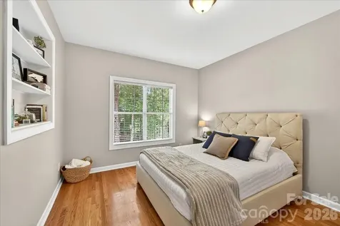 12023 Overlook Mountain Drive Charlotte NC 28216
