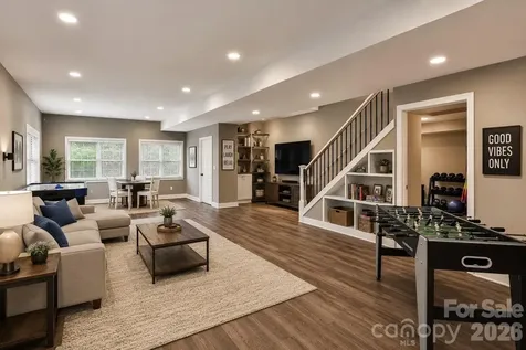 12023 Overlook Mountain Drive Charlotte NC 28216