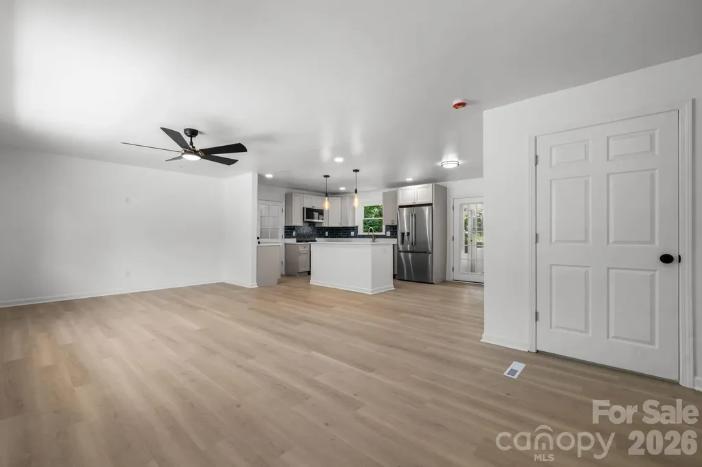 602 Sharon Drive Statesville NC 28625