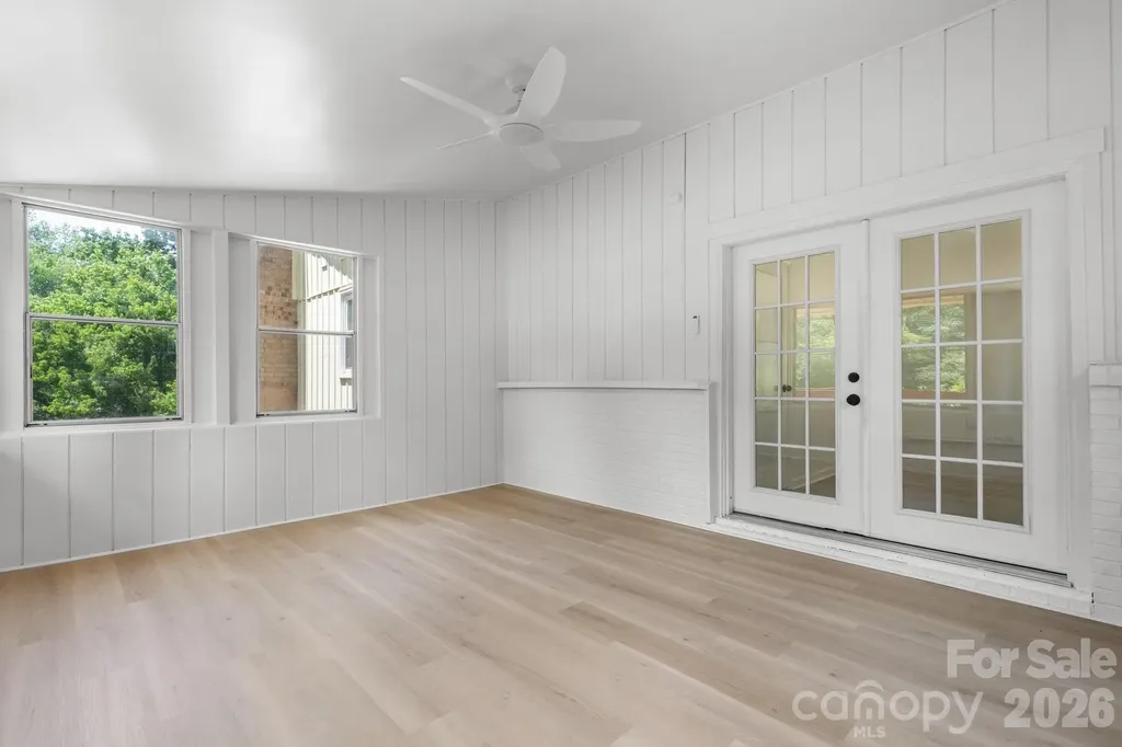 602 Sharon Drive Statesville NC 28625