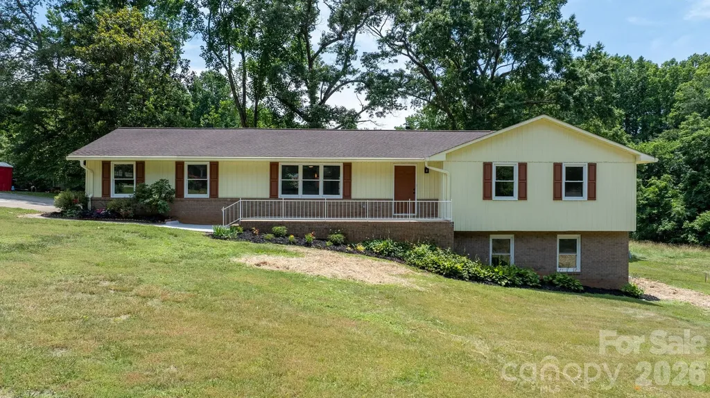 602 Sharon Drive Statesville NC 28625