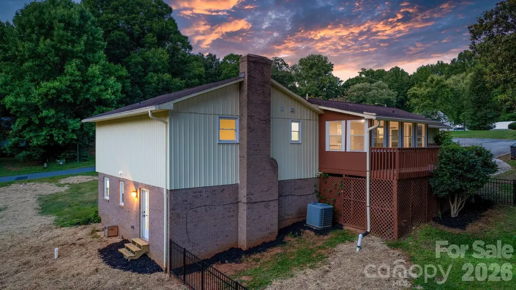 602 Sharon Drive Statesville NC 28625
