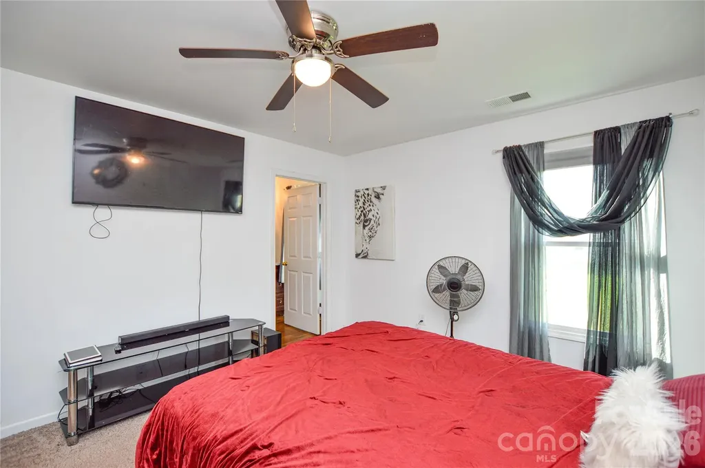 1341 Mcrae Avenue Wadesboro NC 28170