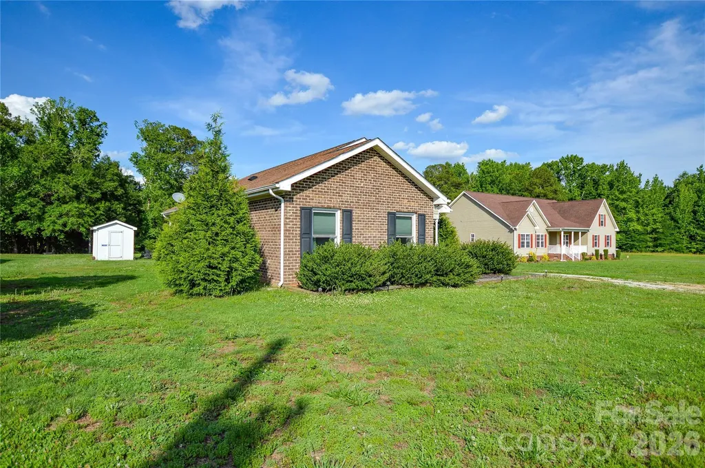 1341 Mcrae Avenue Wadesboro NC 28170