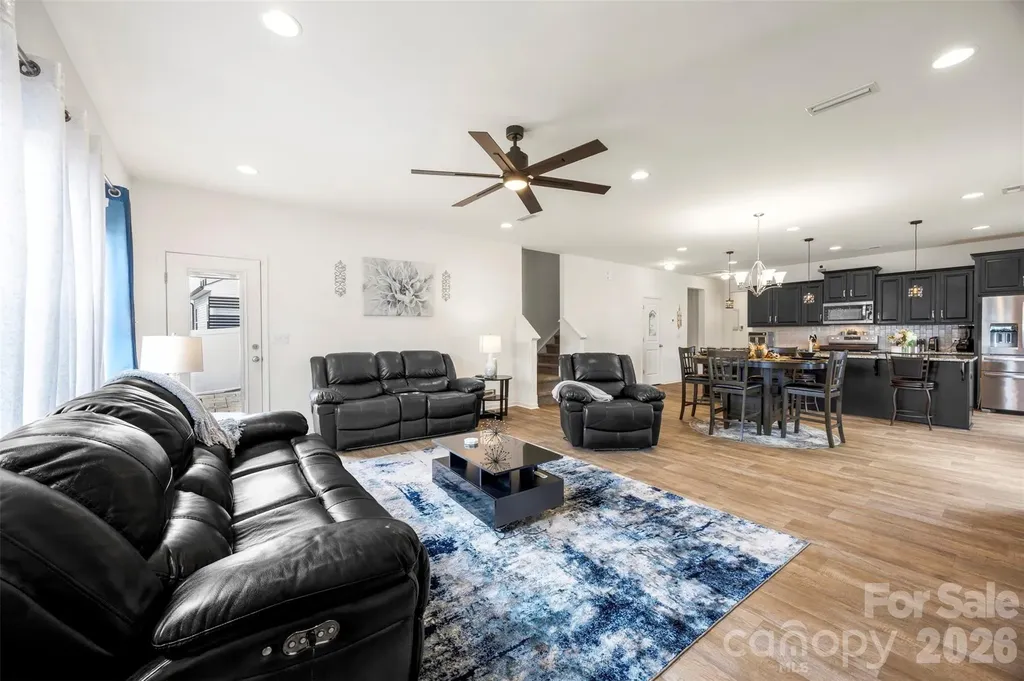 3009 Pinehills Way Mount Holly NC 28120