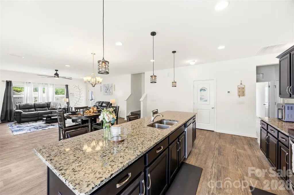 3009 Pinehills Way Mount Holly NC 28120