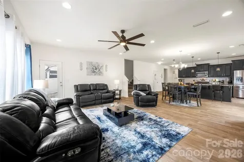 3009 Pinehills Way Mount Holly NC 28120