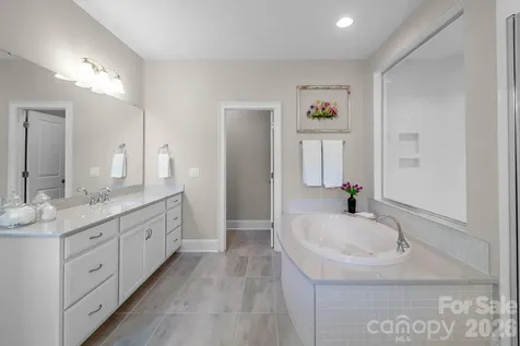 421 Vintage Creek Drive Weddington NC 28104