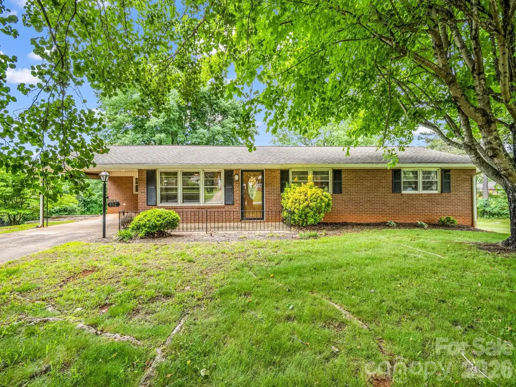 151 Woodside Drive Forest City NC 28043