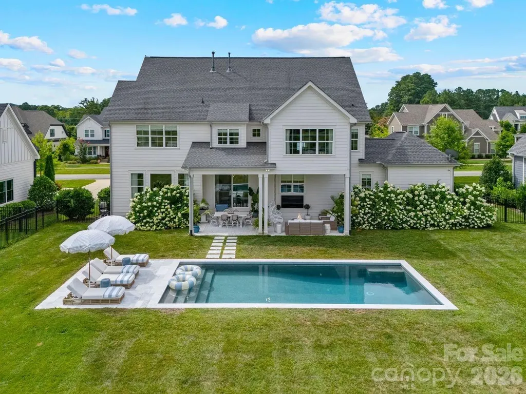 11113 Benjamin Smith Avenue Huntersville NC 28078