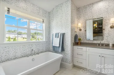 11113 Benjamin Smith Avenue Huntersville NC 28078